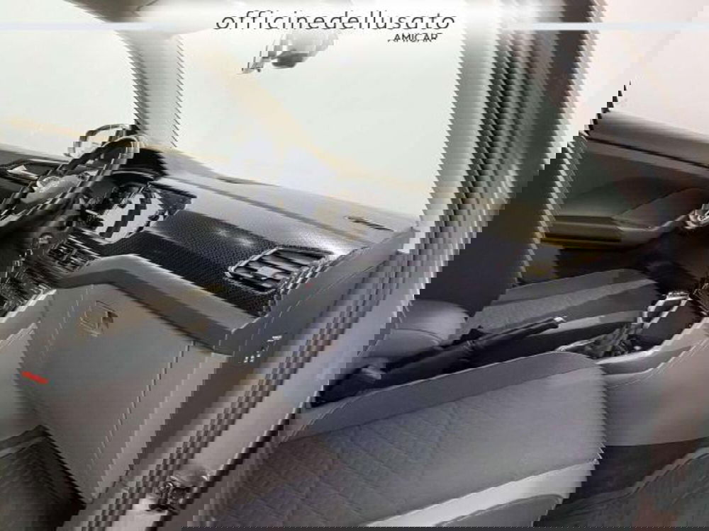 Volkswagen T-Cross usata a Matera (5)