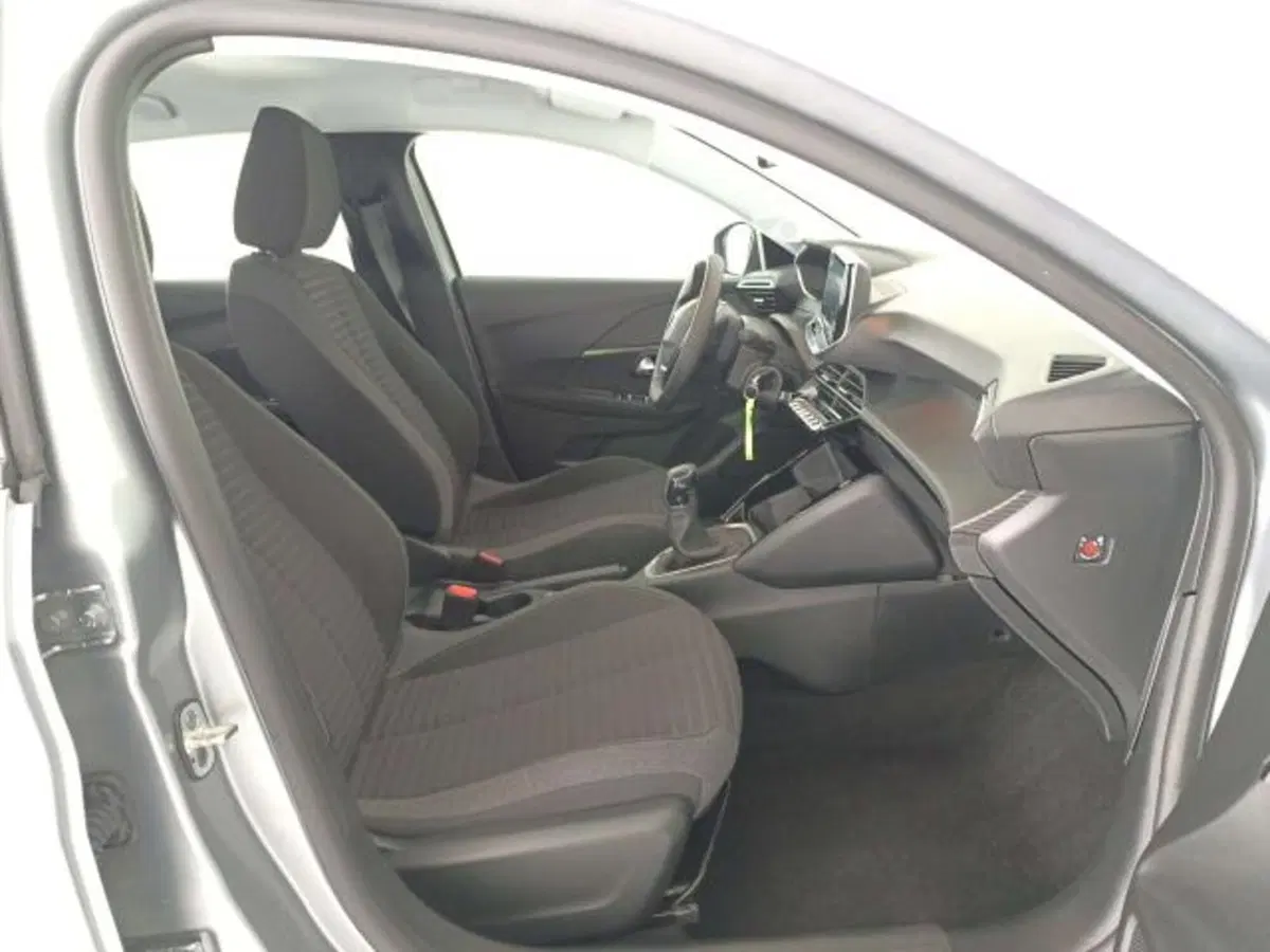 Peugeot 208 usata a Matera (12)