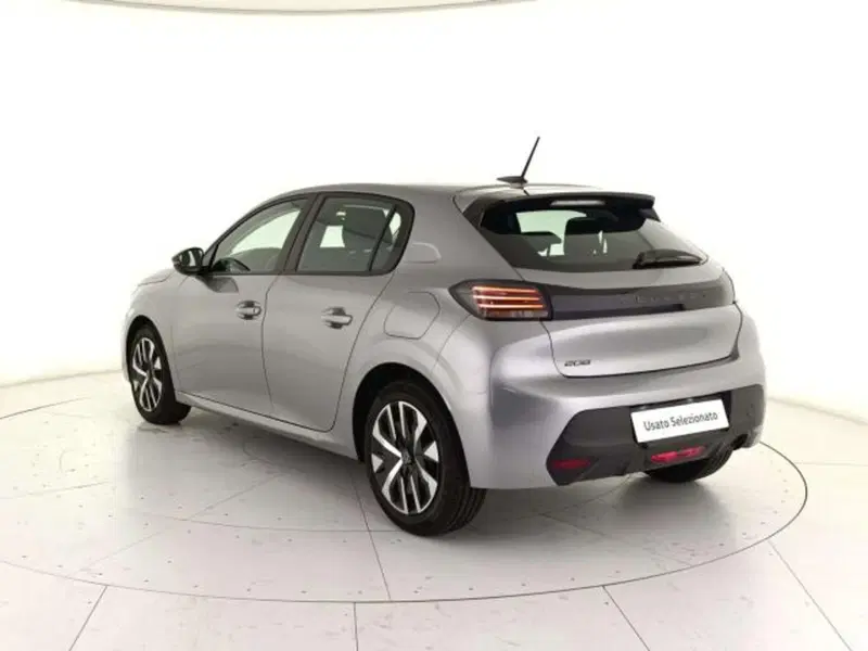 Peugeot 208 usata a Matera (3)