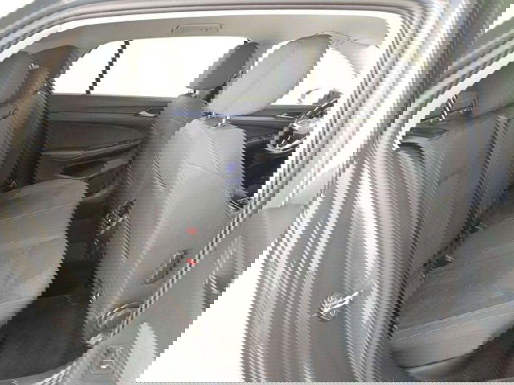 Volkswagen Golf Variant usata a Matera (14)