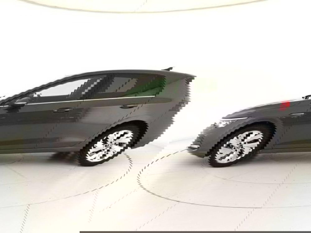 Volkswagen Golf Variant usata a Matera (2)