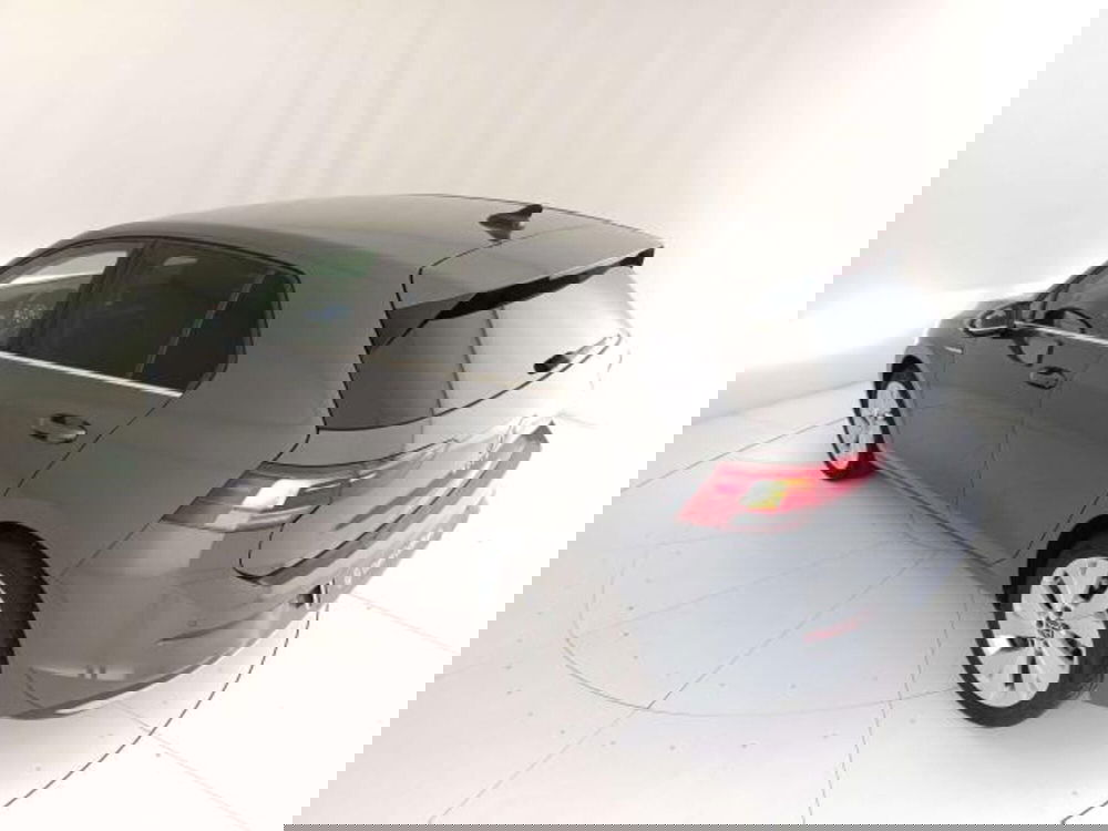 Volkswagen Golf Variant usata a Matera (4)