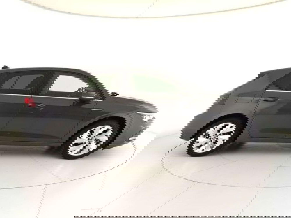 Volkswagen Golf Variant usata a Matera (7)