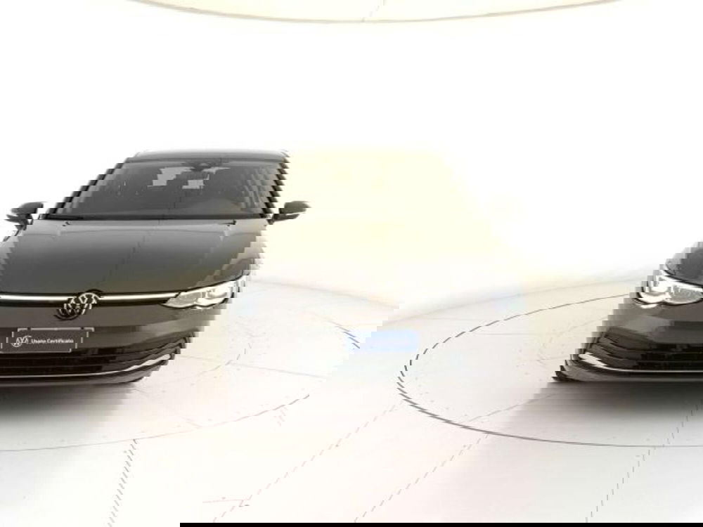 Volkswagen Golf Variant usata a Matera (9)