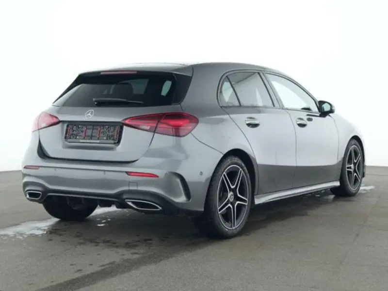 Mercedes-Benz Classe A usata a Milano (2)