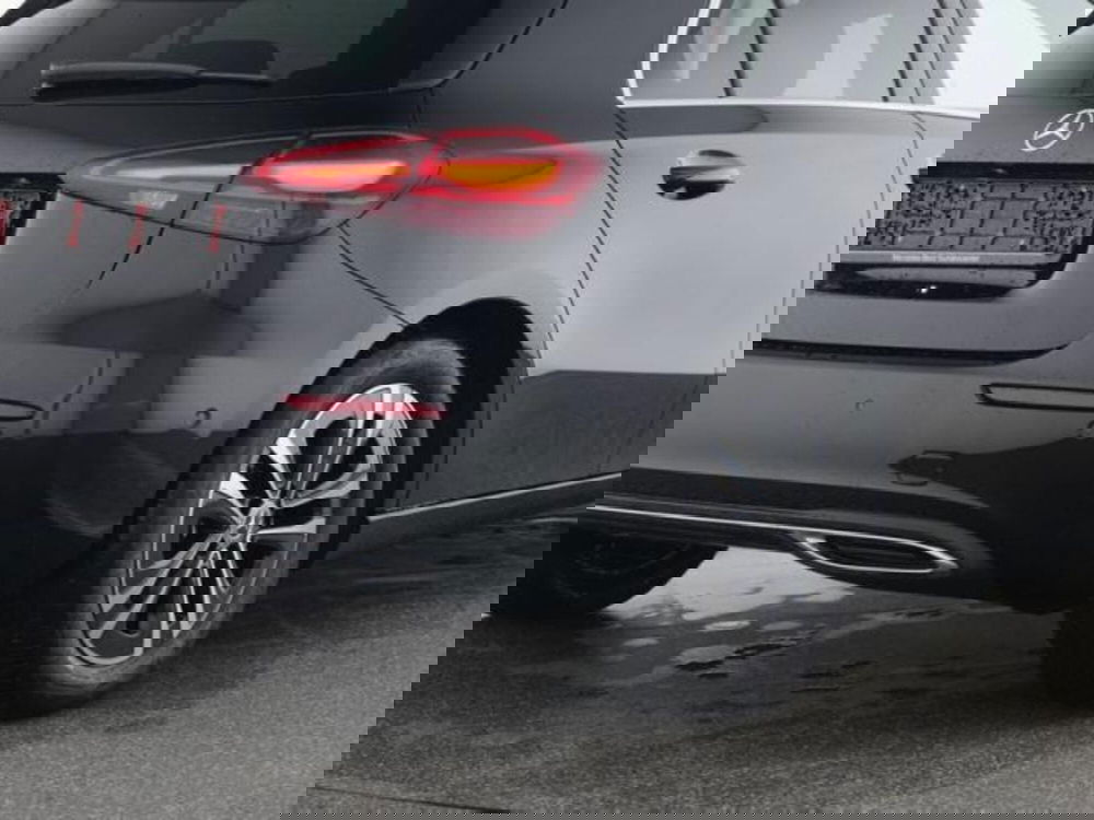 Mercedes-Benz Classe A usata a Milano (3)