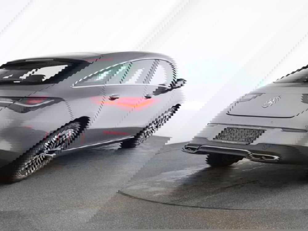 Mercedes-Benz CLA Shooting Brake usata a Milano (2)