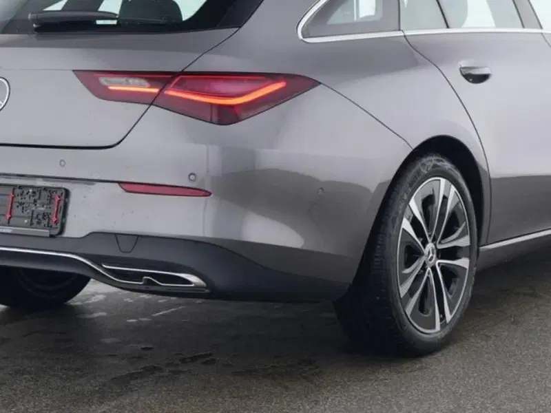 Mercedes-Benz CLA Shooting Brake usata a Milano (3)
