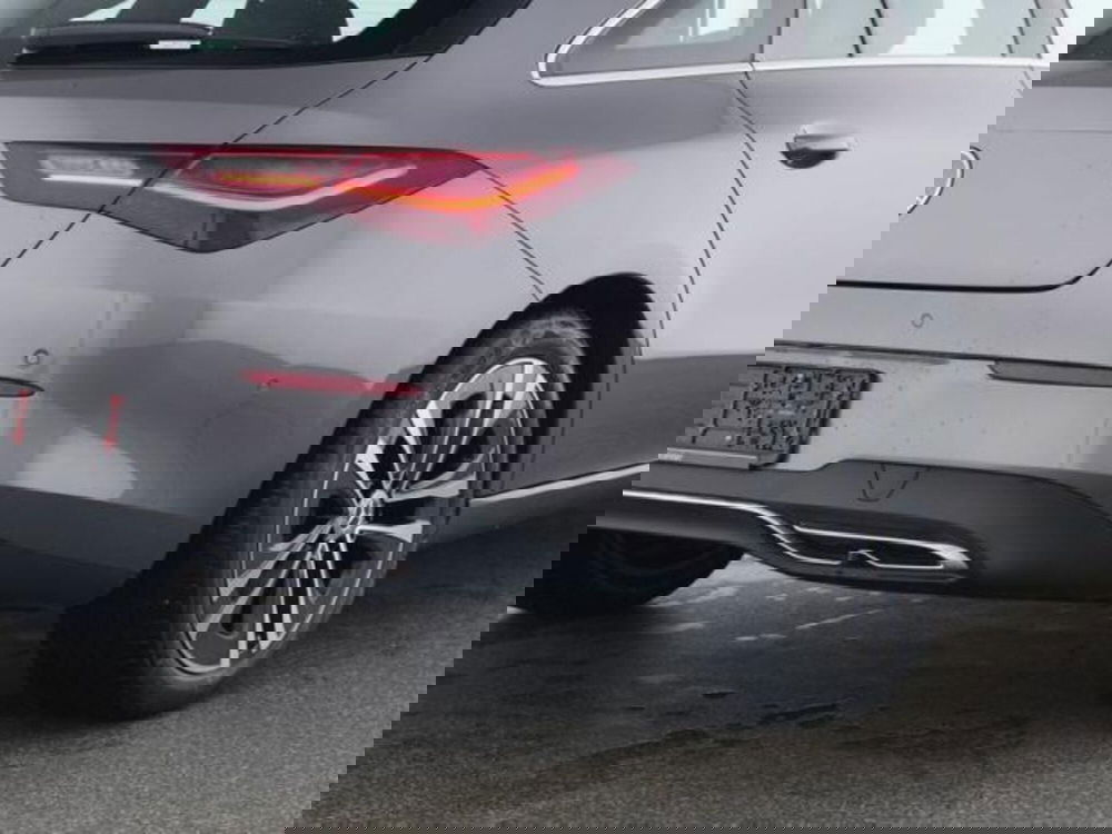 Mercedes-Benz CLA Shooting Brake usata a Milano (3)