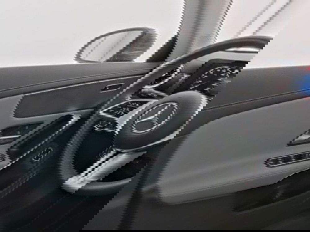 Mercedes-Benz CLA Shooting Brake usata a Milano (5)