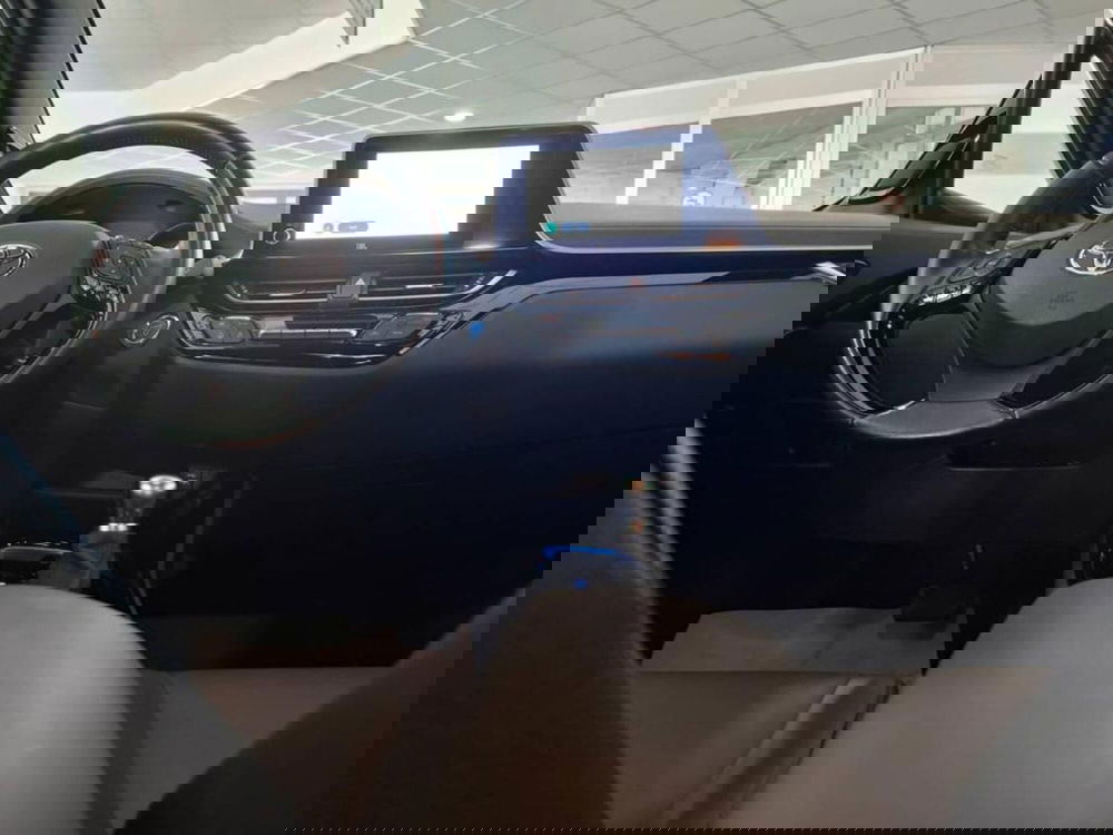 Toyota Toyota C-HR usata a Torino (10)