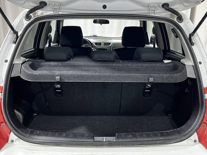 Suzuki Swift usata a Sondrio (15)