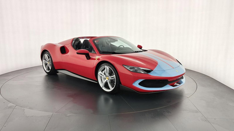 Ferrari 296 Spider usata a Perugia (3)