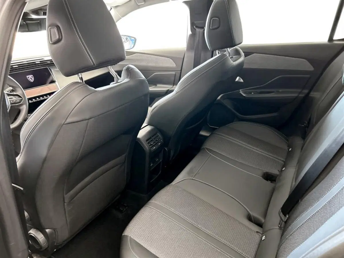 Peugeot 308 usata a Piacenza (11)