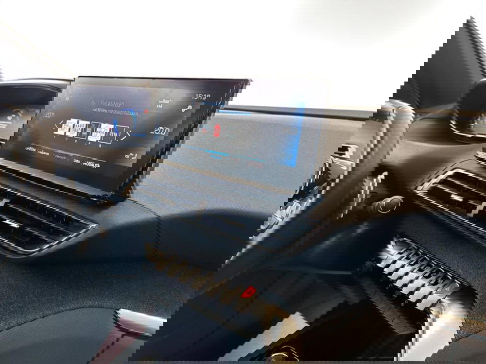 Peugeot 3008 usata a Piacenza (13)