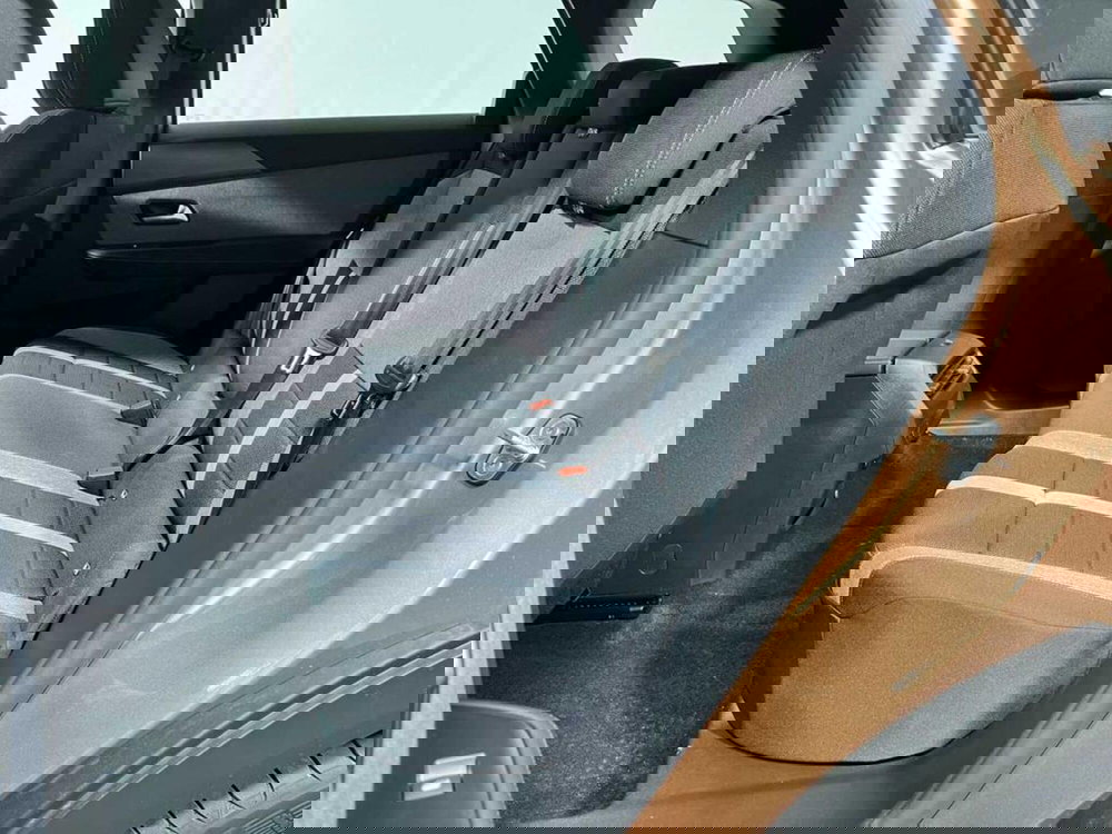 Opel Grandland nuova a Sondrio (11)