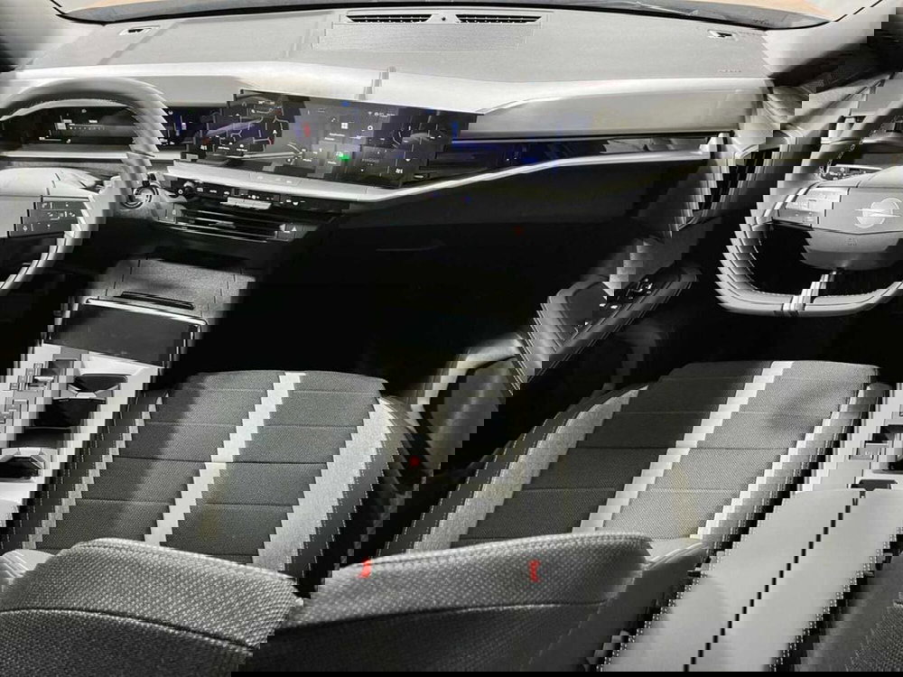 Opel Grandland nuova a Sondrio (12)