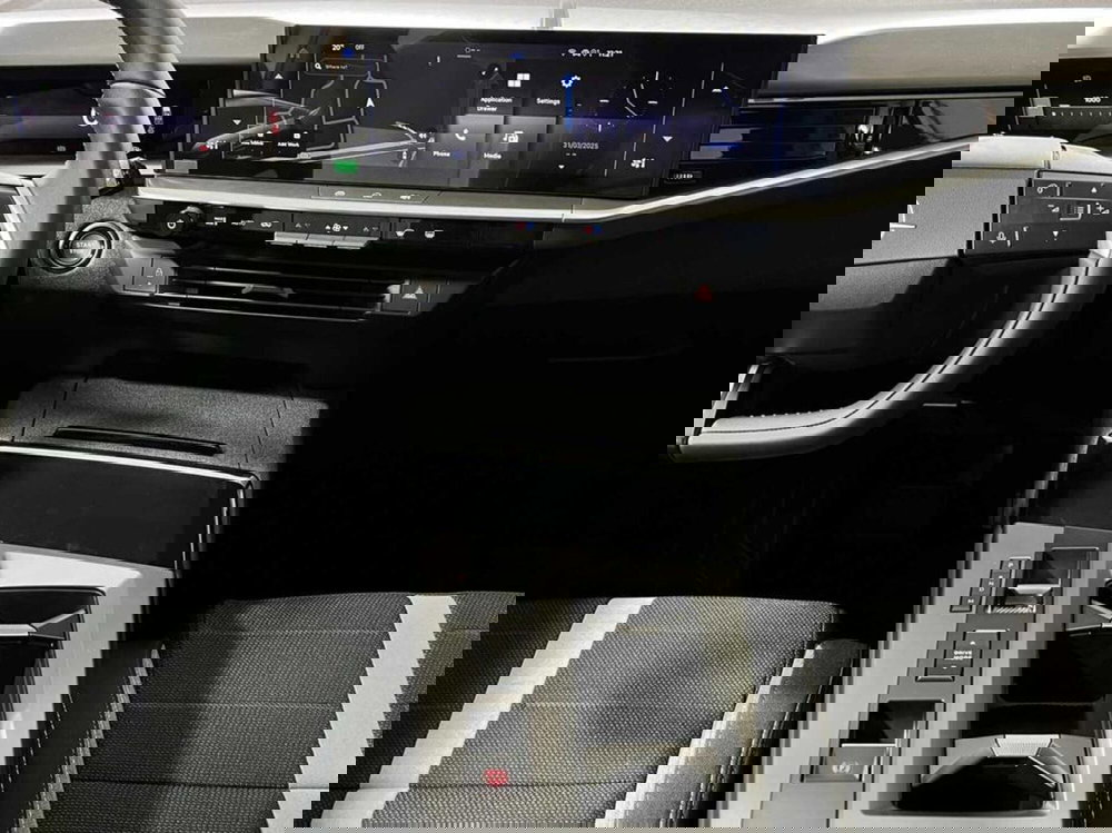 Opel Grandland nuova a Sondrio (14)