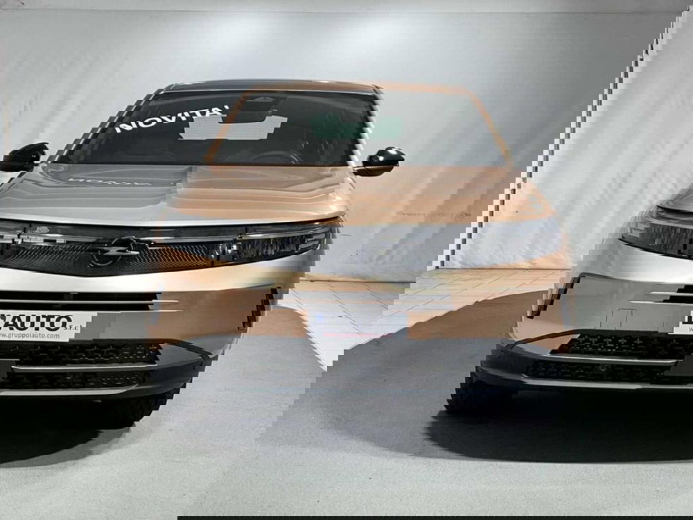 Opel Grandland nuova a Sondrio (8)