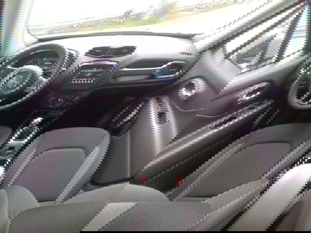 Jeep Renegade usata a Bari (17)