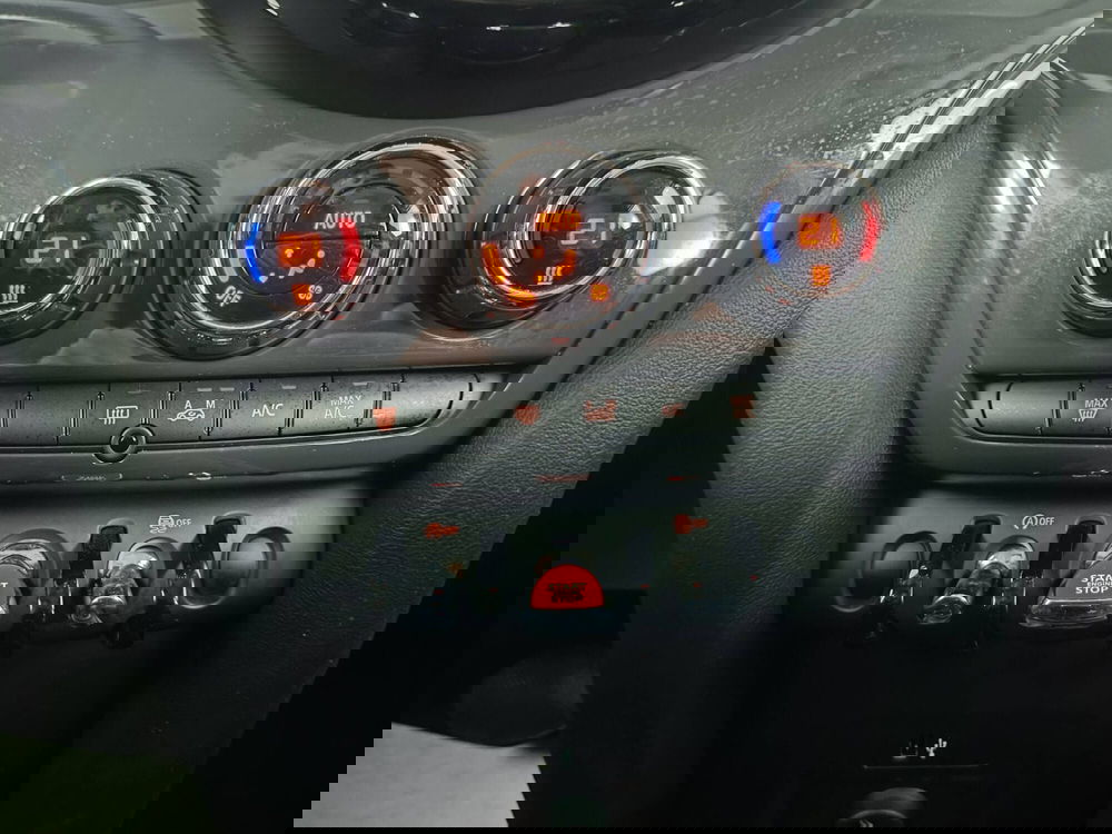 MINI Mini Countryman usata a Ascoli Piceno (17)