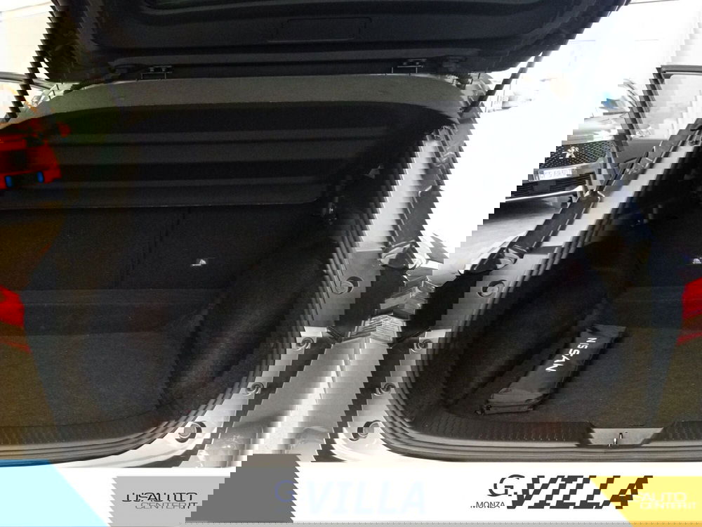 Nissan Qashqai usata a Monza e Brianza (15)