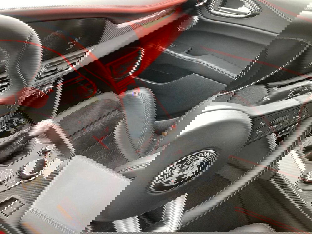 Alfa Romeo Giulia usata a Alessandria (14)