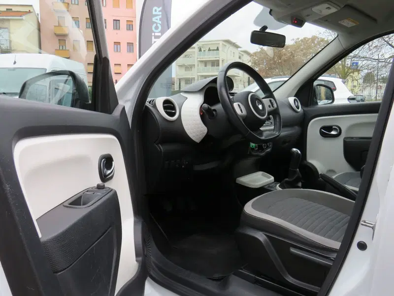 Renault Twingo usata a Monza e Brianza (7)