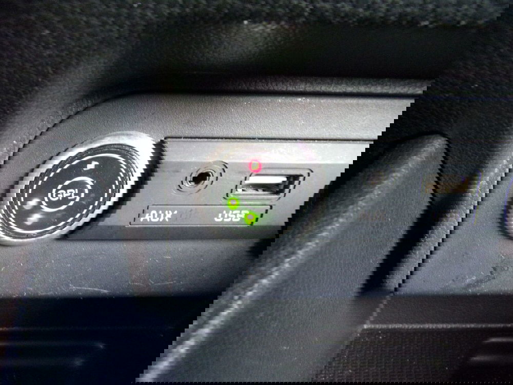 Kia Rio usata a Reggio Emilia (18)