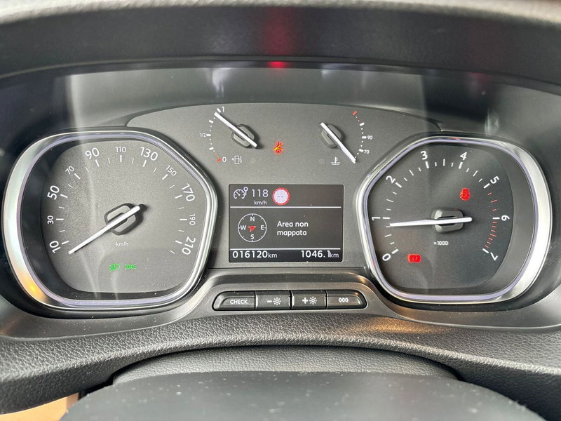 Toyota Proace Verso usata a Modena (10)