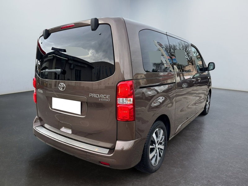 Toyota Proace Verso usata a Modena (9)