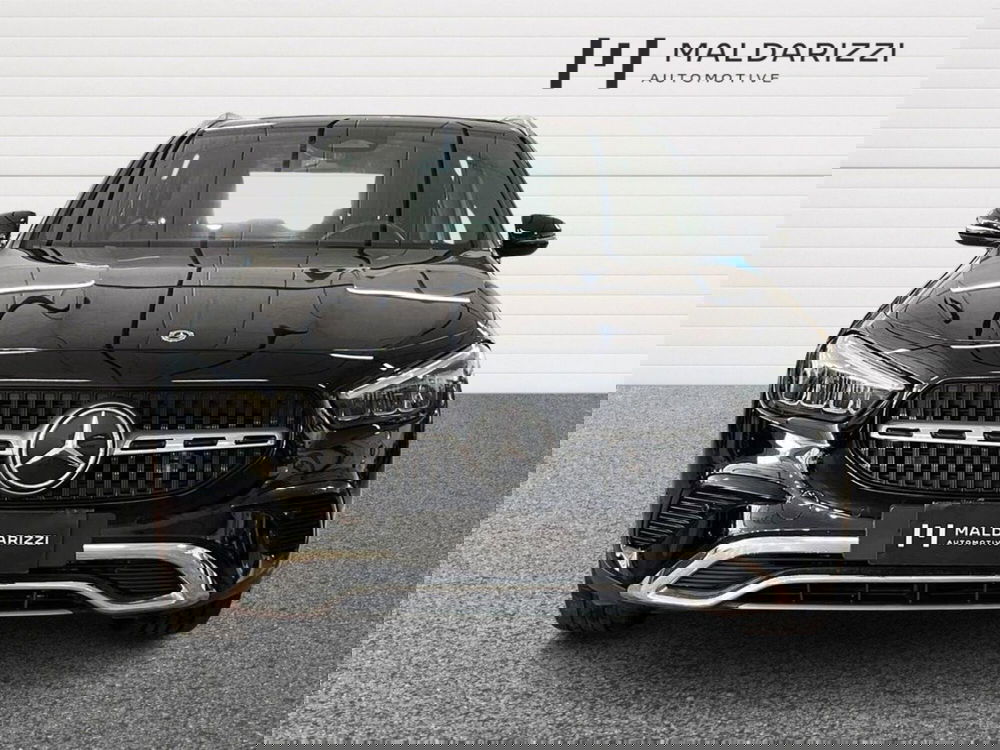 Mercedes-Benz GLA SUV usata a Lecce (2)