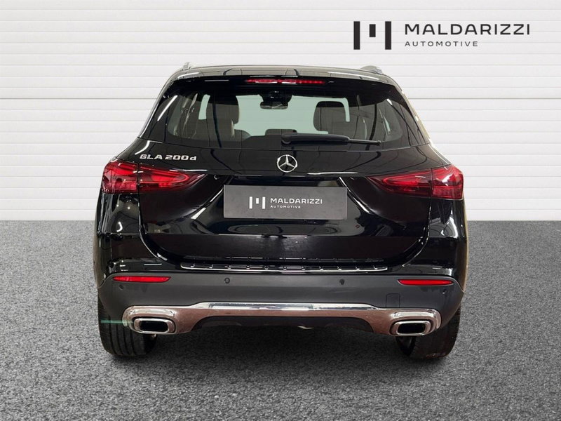 Mercedes-Benz GLA SUV usata a Lecce (3)