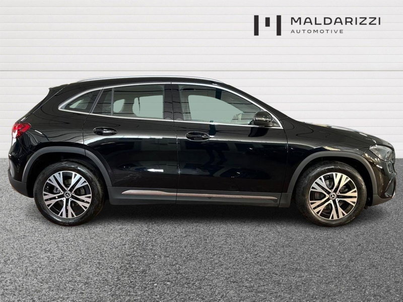 Mercedes-Benz GLA SUV usata a Lecce (5)