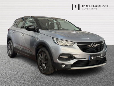 Opel Grandland X 1.5 diesel Ecotec Start&amp;Stop aut. Design Line del 2021 usata a Bari