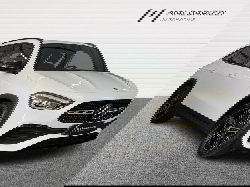 Mercedes-Benz GLA SUV usata a Bari