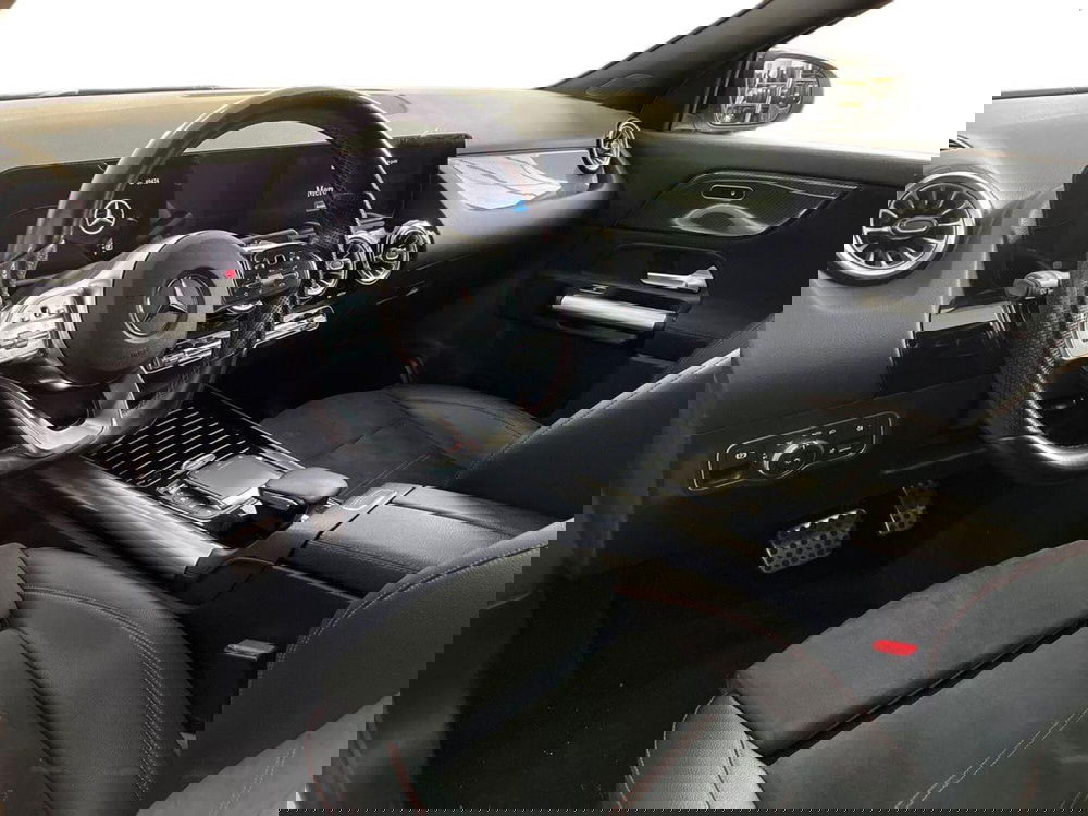 Mercedes-Benz GLA SUV usata a Bari (10)