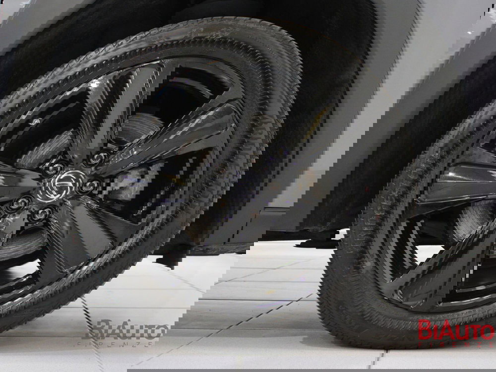 Lexus UX usata a Firenze (19)