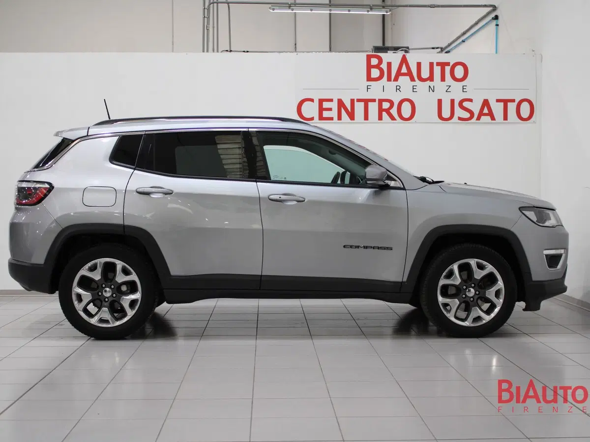 Jeep Compass usata a Firenze (20)