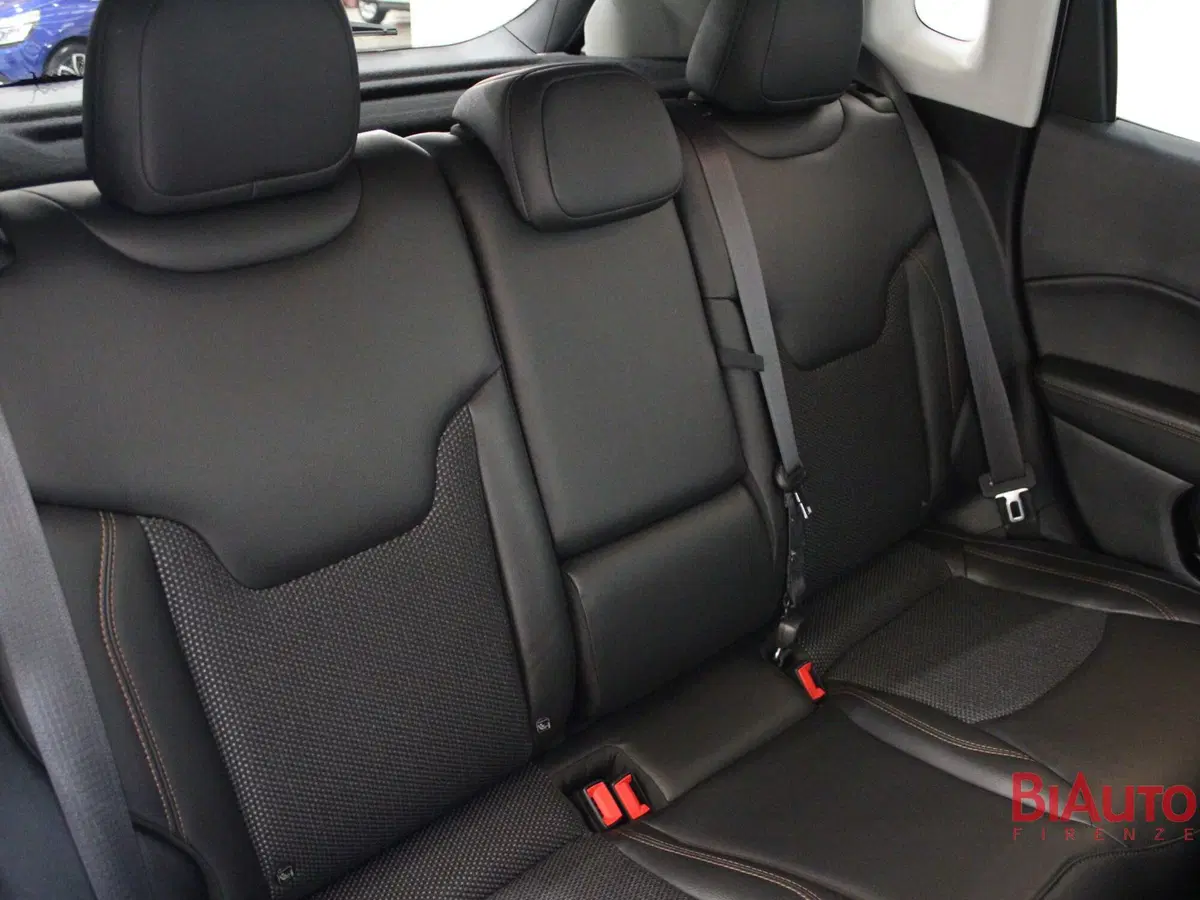 Jeep Compass usata a Firenze (7)