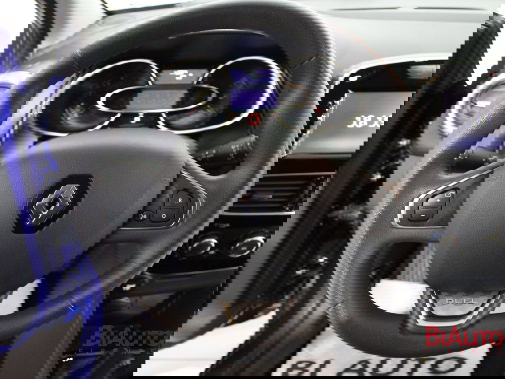 Renault Clio usata a Firenze (10)