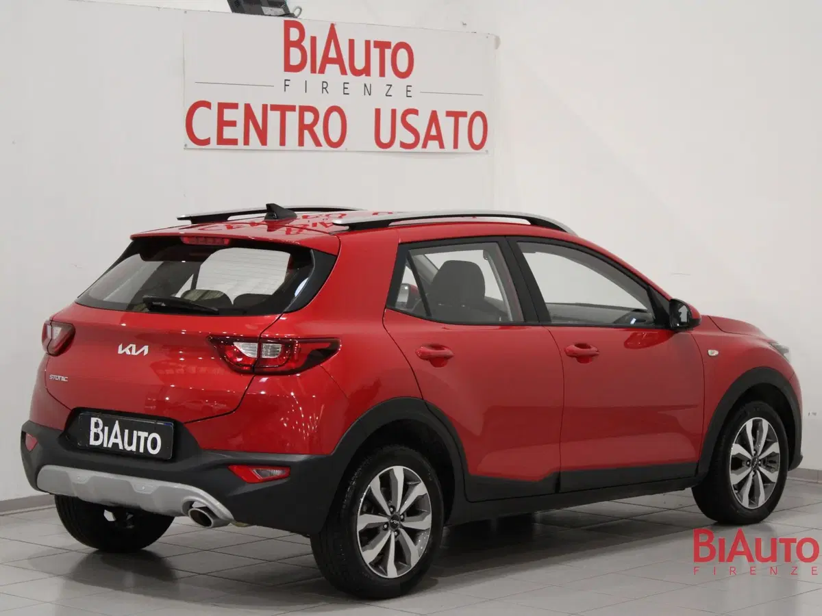 Kia Stonic usata a Firenze (2)