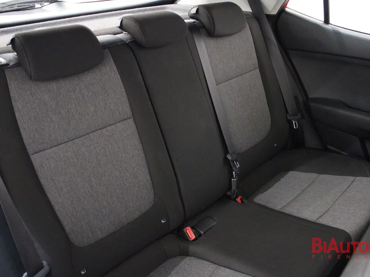 Kia Stonic usata a Firenze (7)
