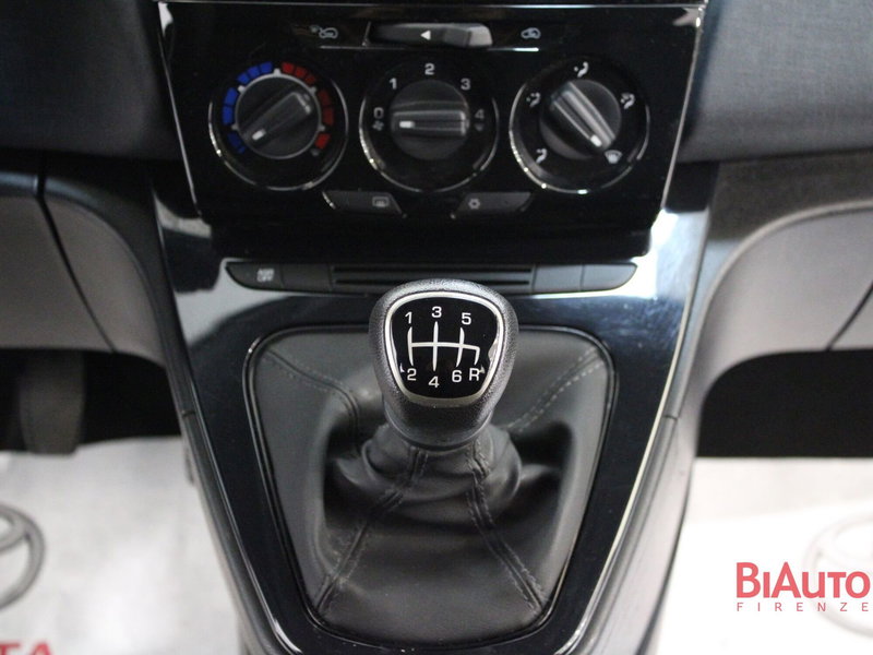 Lancia Ypsilon usata a Firenze (14)