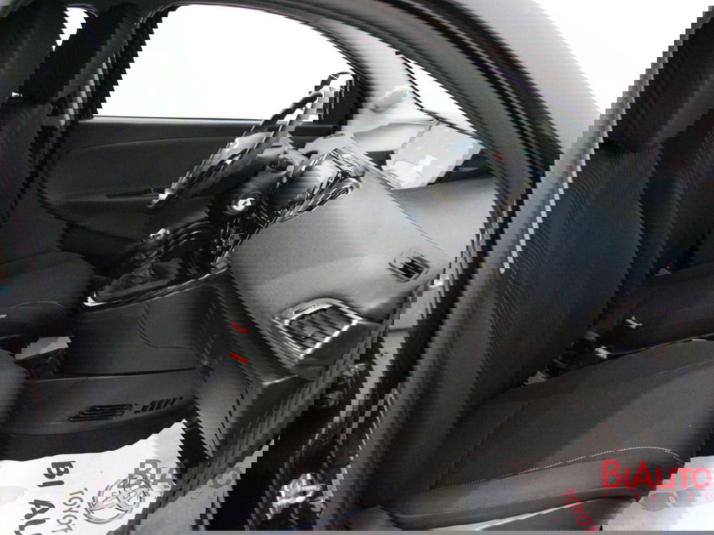 Lancia Ypsilon usata a Firenze (6)