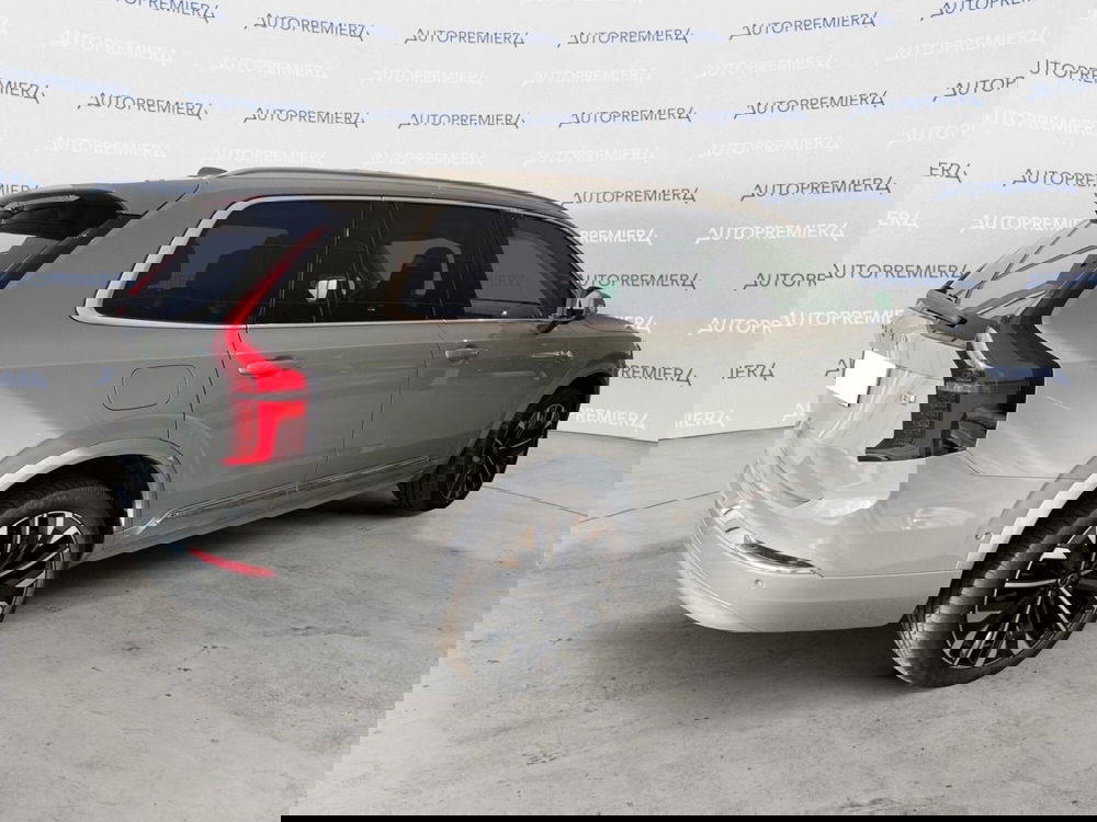 Volvo XC90 usata a Como (6)