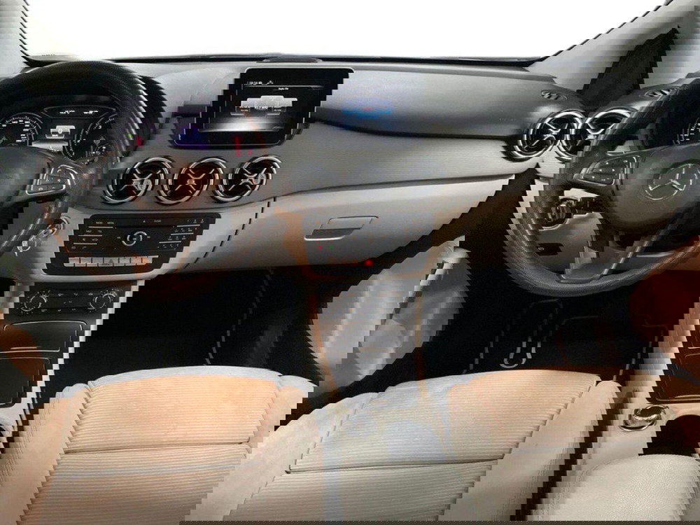 Mercedes-Benz Classe B usata a Ancona (10)