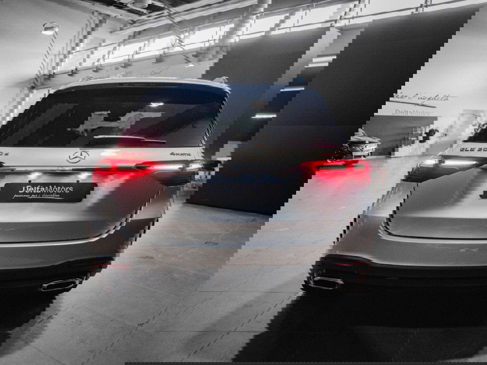 Mercedes-Benz GLE SUV nuova a Macerata (3)