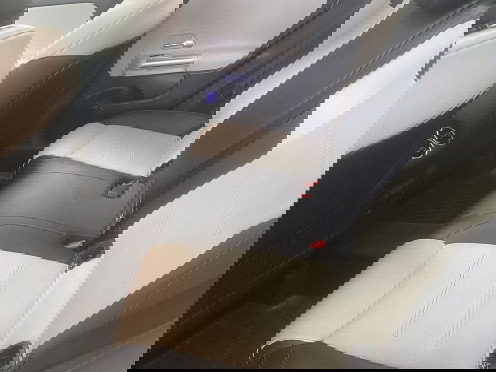 Mercedes-Benz GLA SUV usata a Napoli (16)