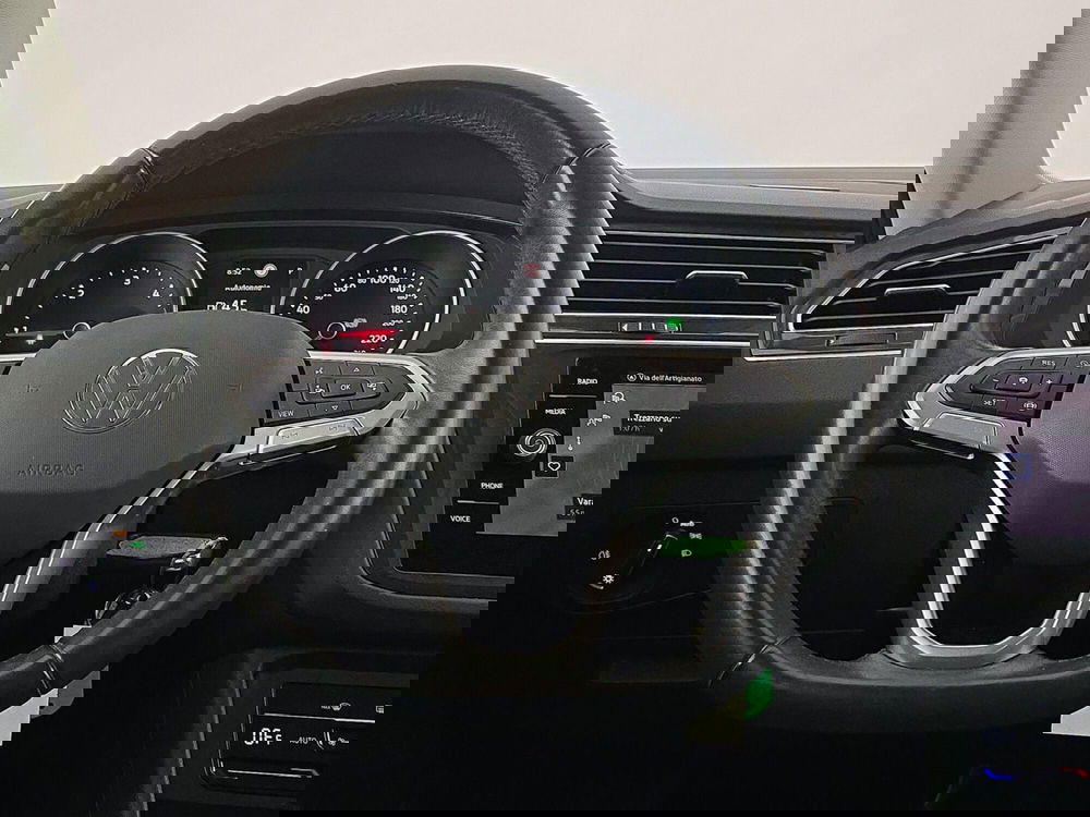 Volkswagen Tiguan usata a Asti (10)